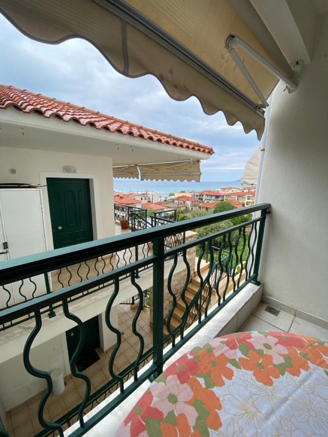Nea Skioni Apartment Exterior photo